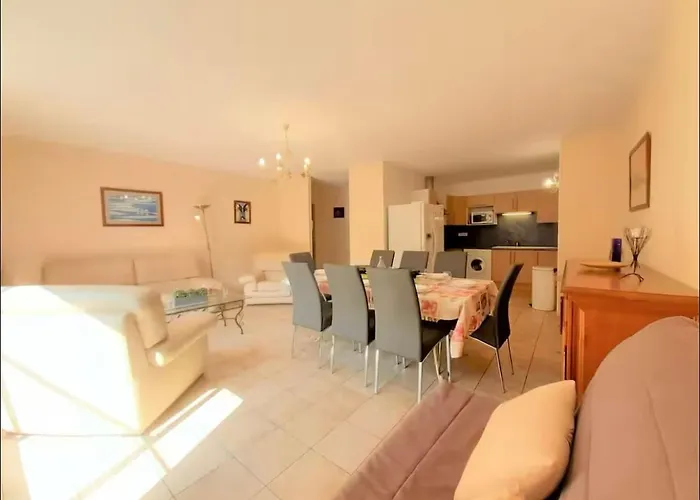 Lumineux Au Coeur De Saint-lary - Joubarbe * 생라리술랑