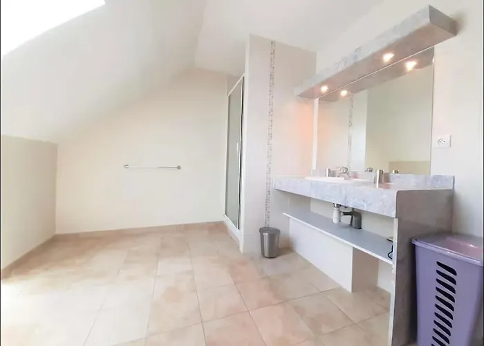 Lumineux Au Coeur De Saint-lary - Joubarbe 아파트 *