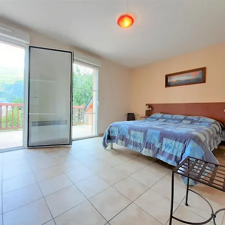 Apartamento Lumineux Au Coeur De Saint-lary - Joubarbe